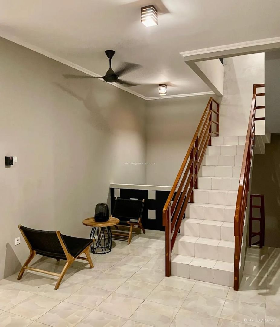 Kost elite udayana jimbaran