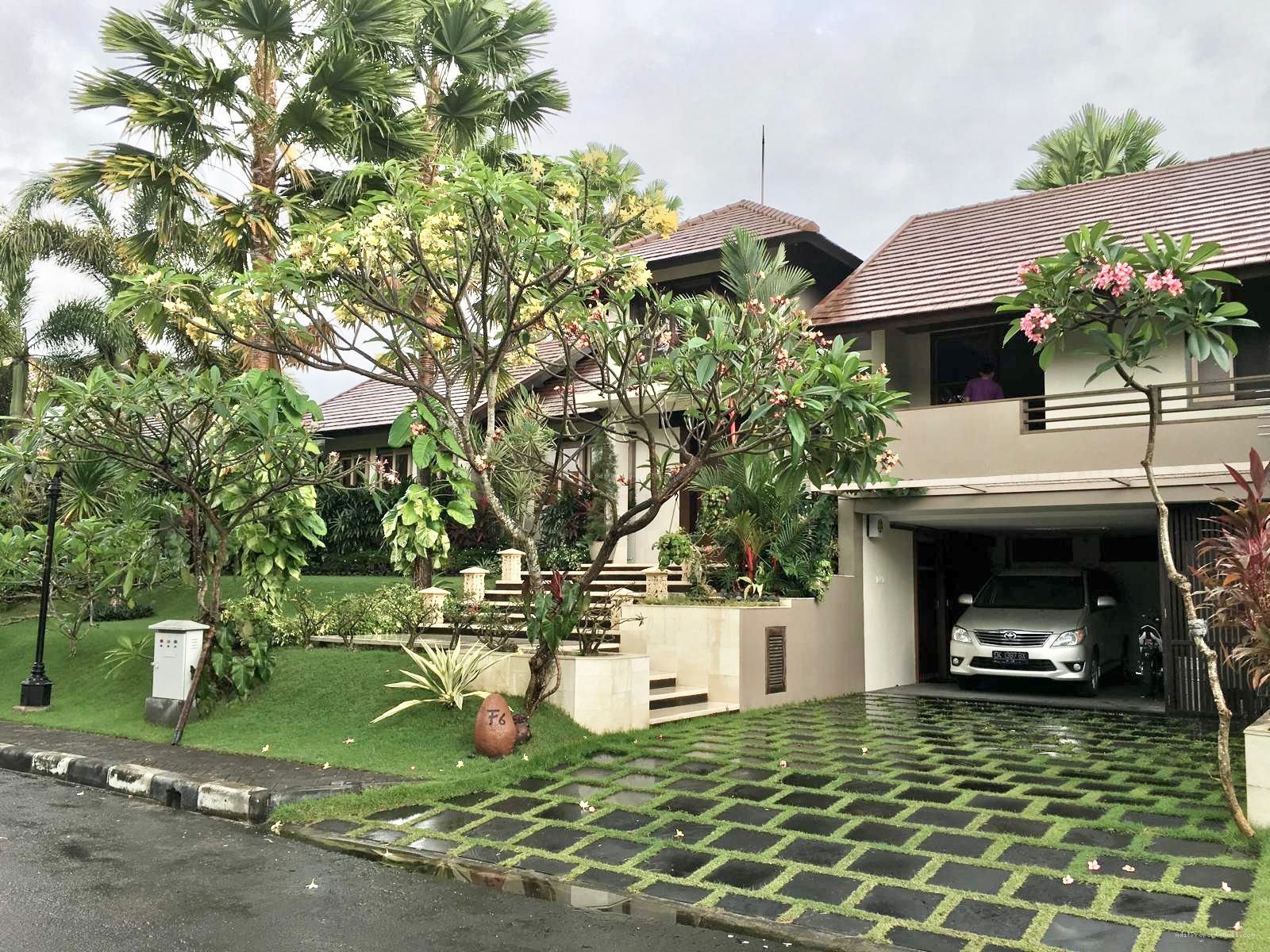 Rumah teras ayung