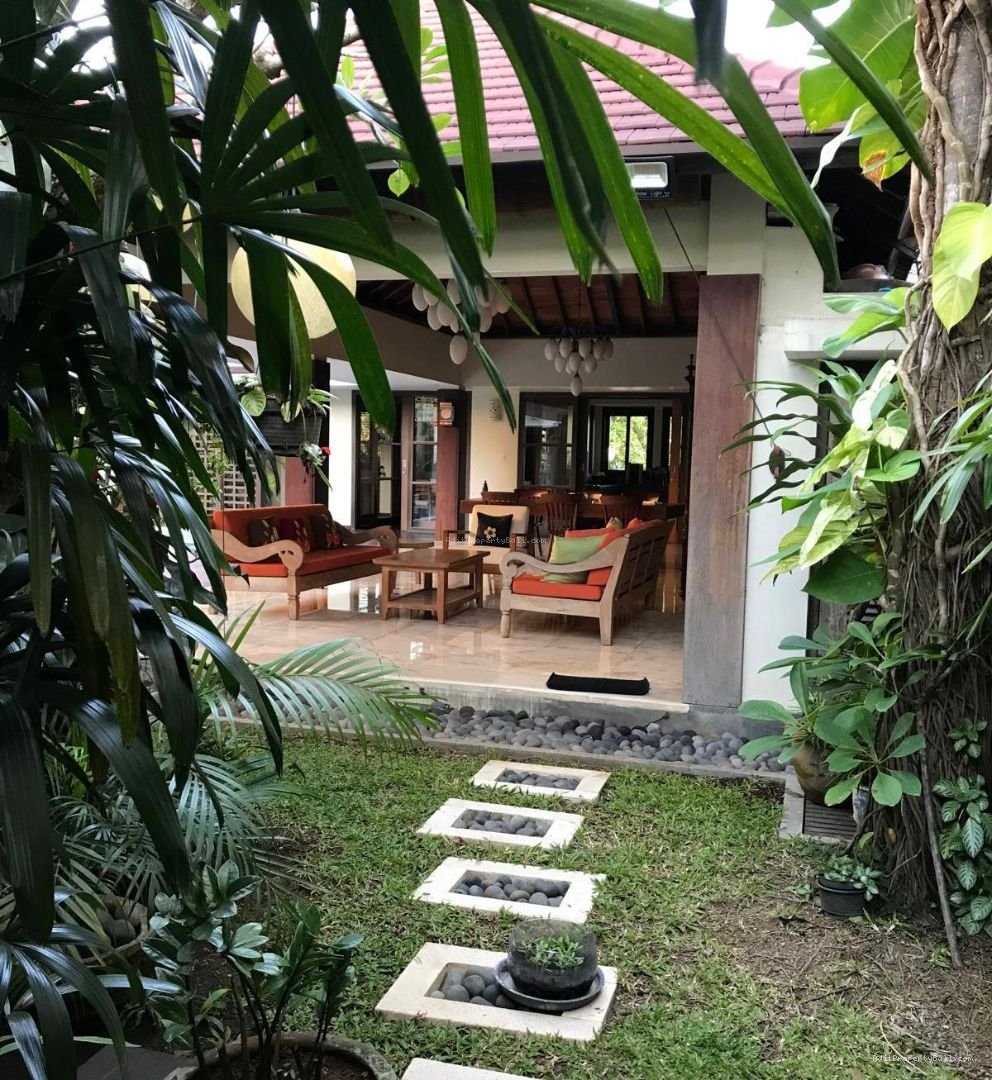 Rumah teras ayung