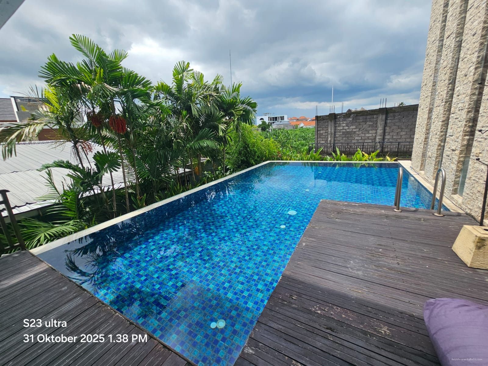 villa canggu dekat pepito
