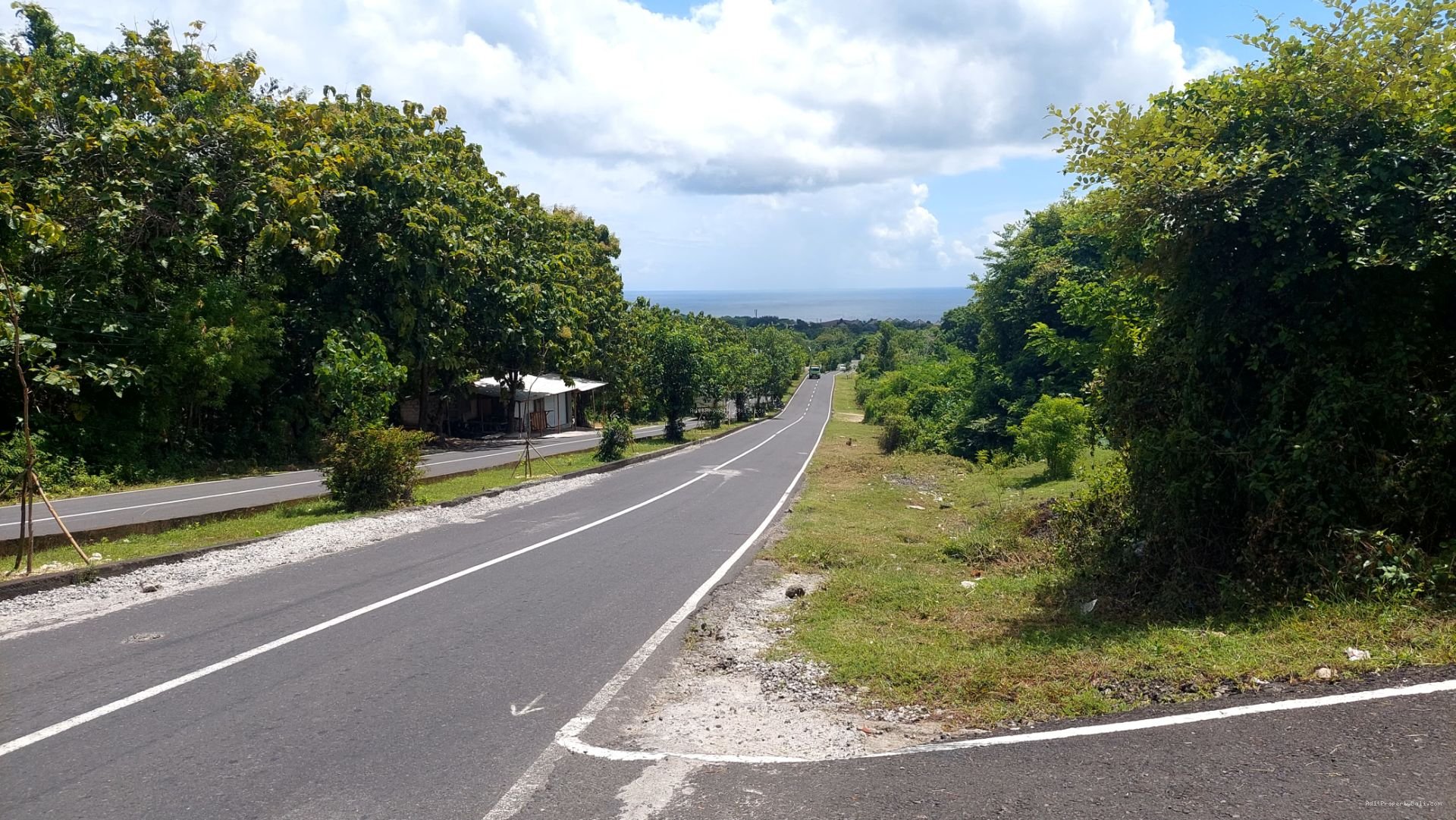 Tanah komersil nusa dua selatan