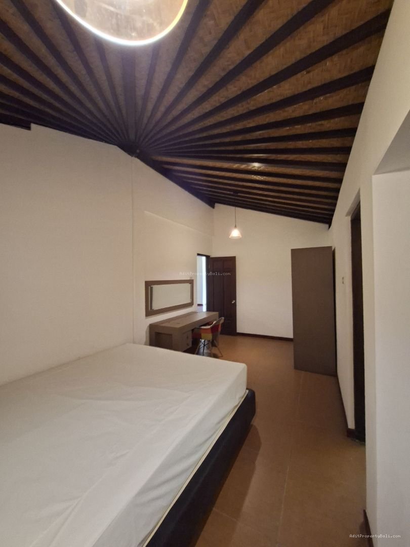 Traditional wooden villa balangan