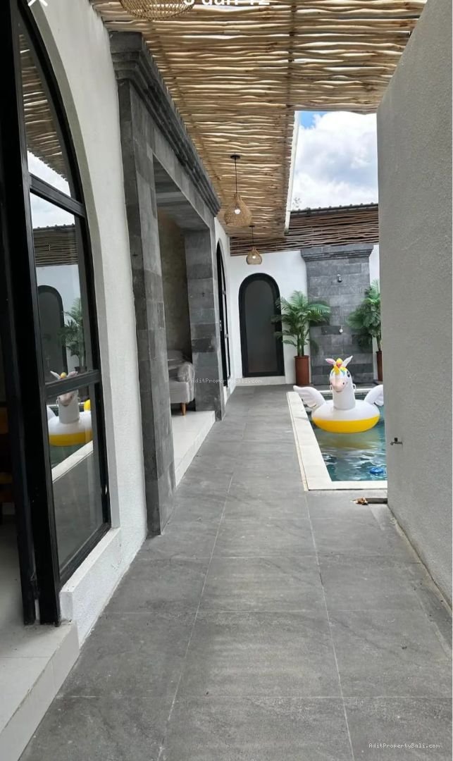 villa baru silungan ubud