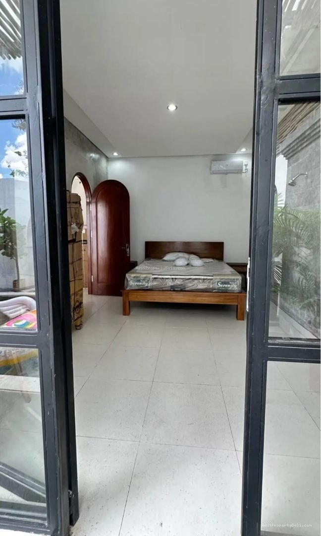 villa baru silungan ubud