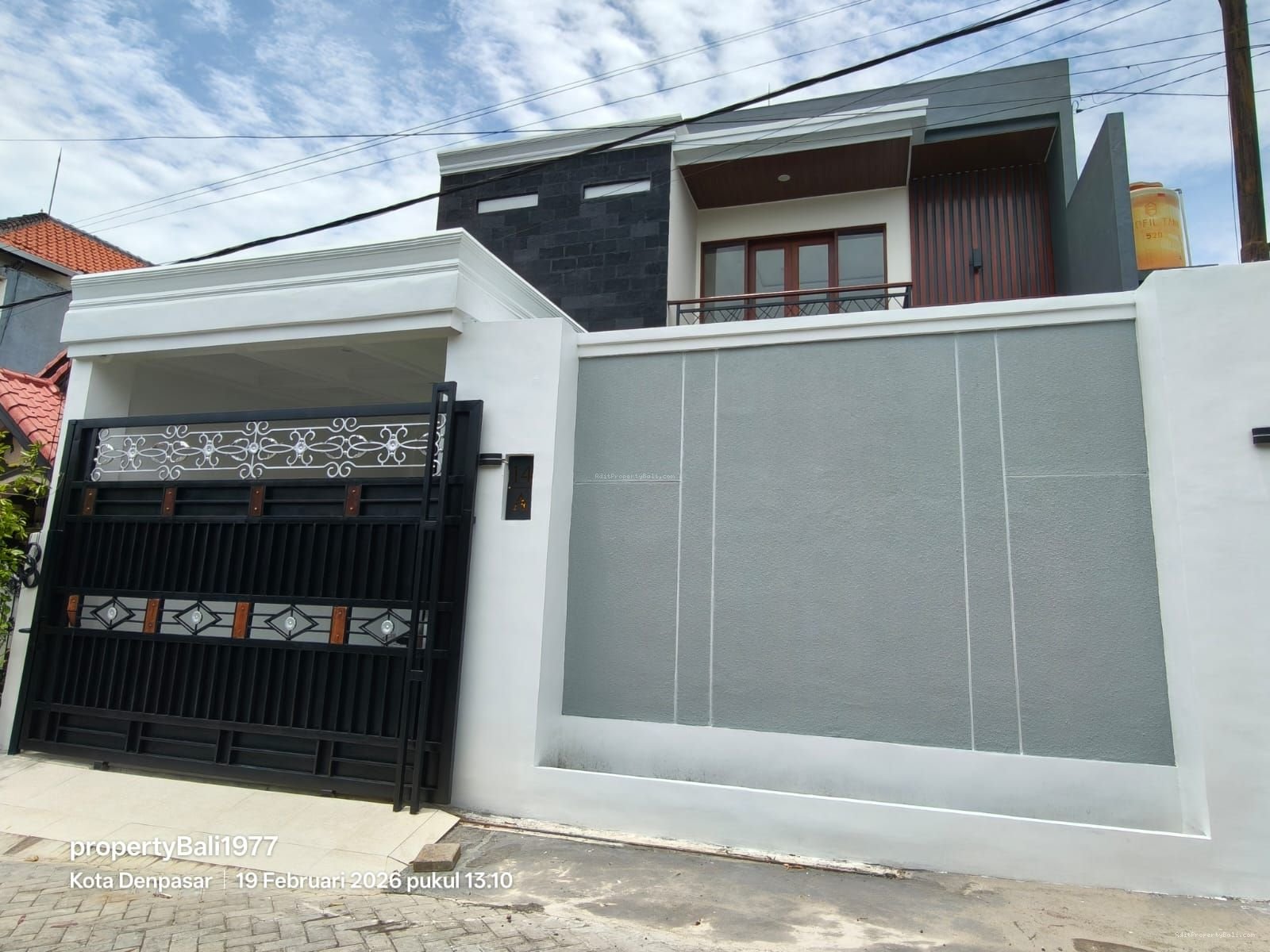 rumah semi vila penamparan