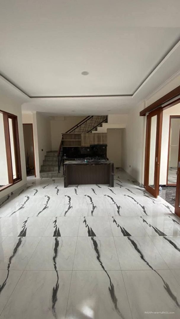 rumah semi vila penamparan