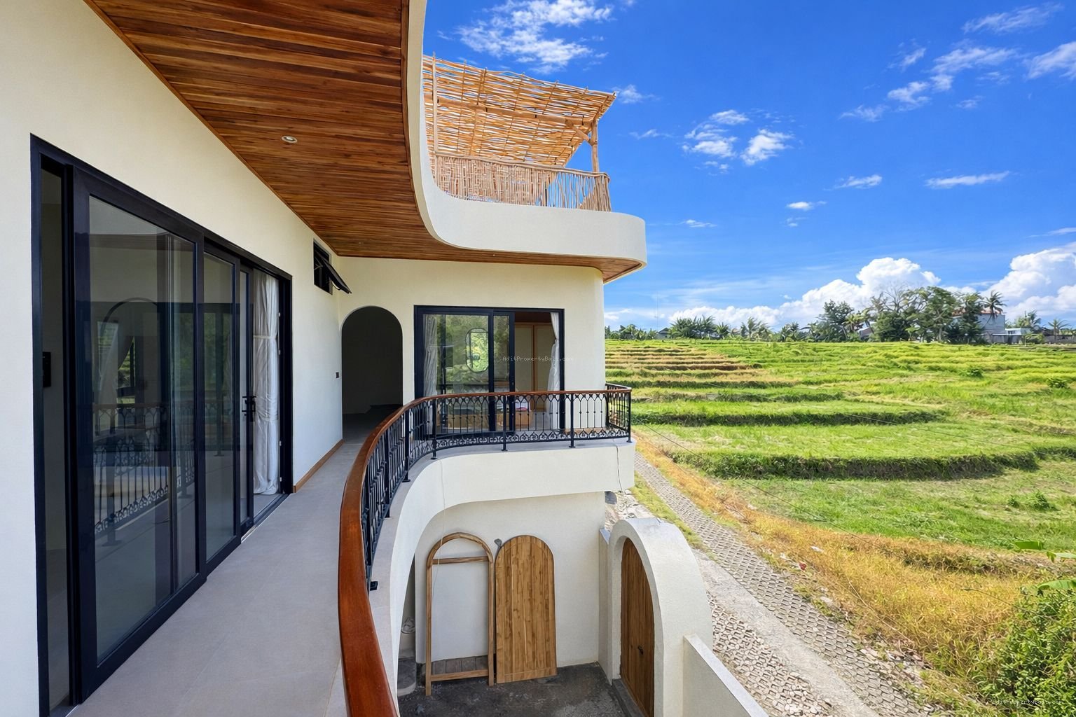 new brand villa nyanyi