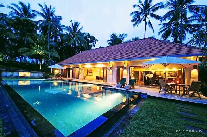 villa los pantai  soka