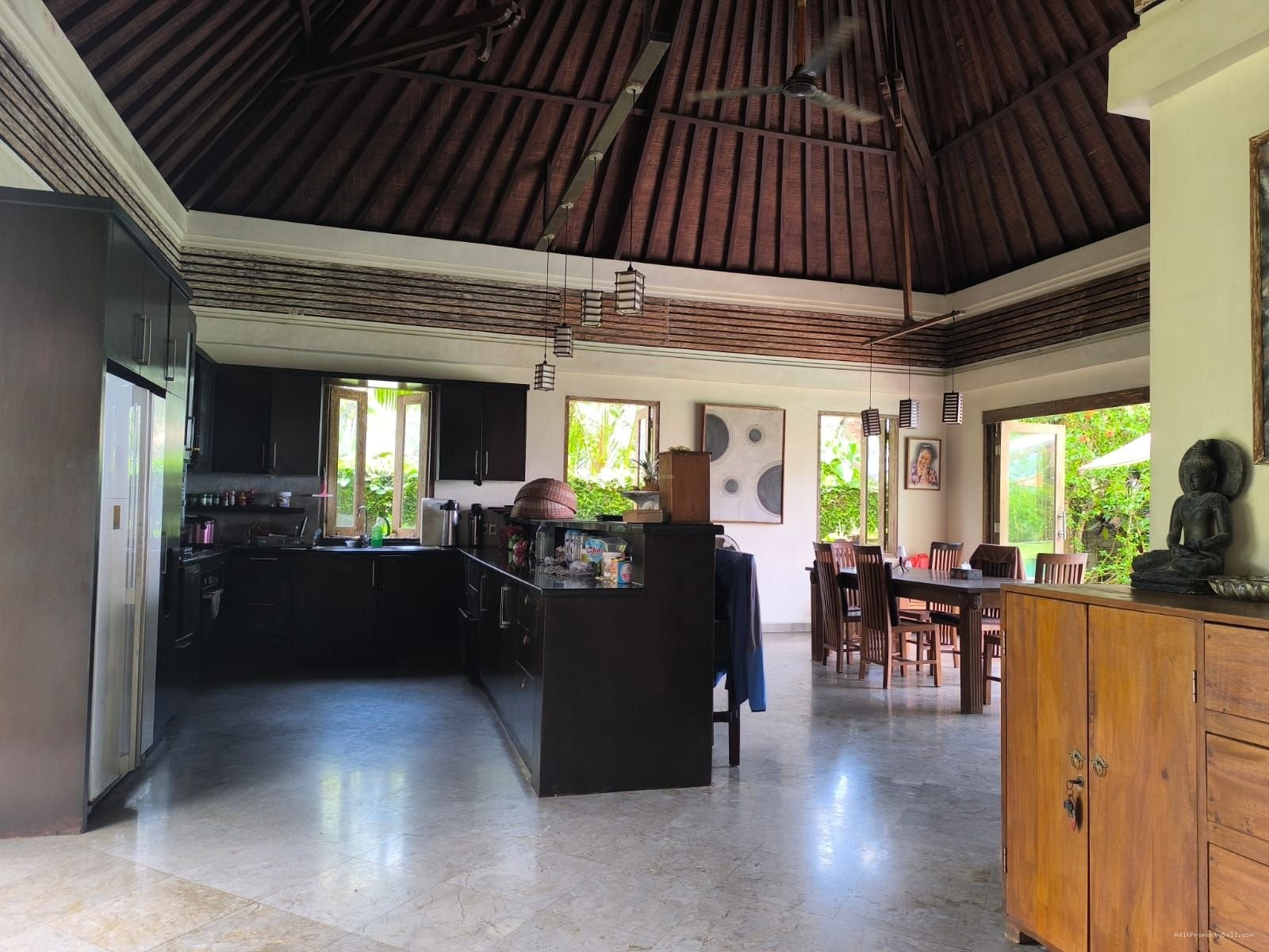 villa los pantai  soka