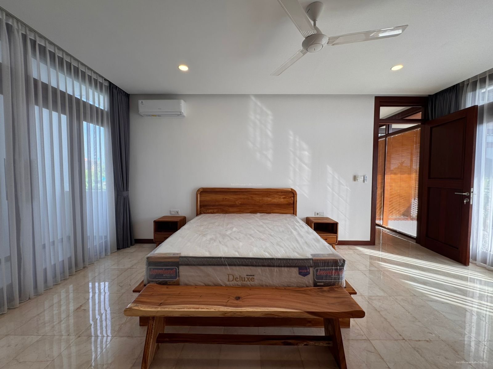 villa baru pererenann