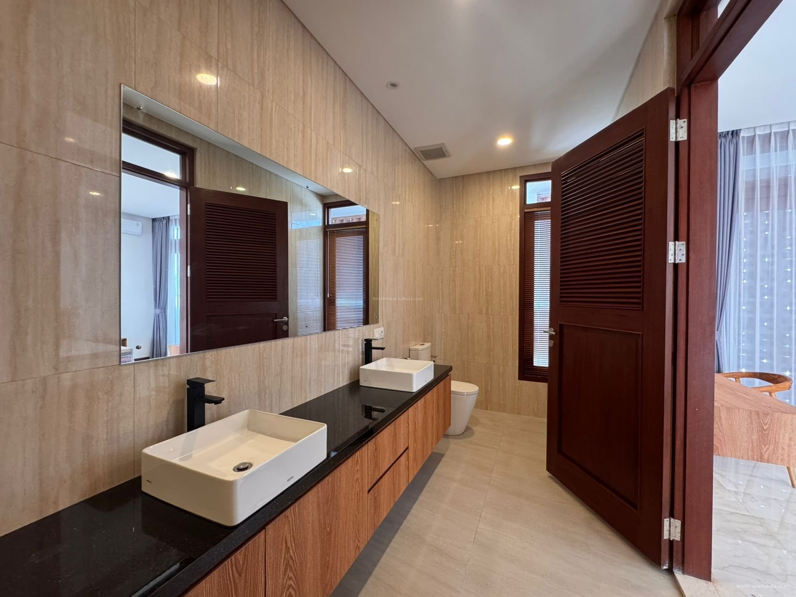 villa baru pererenann