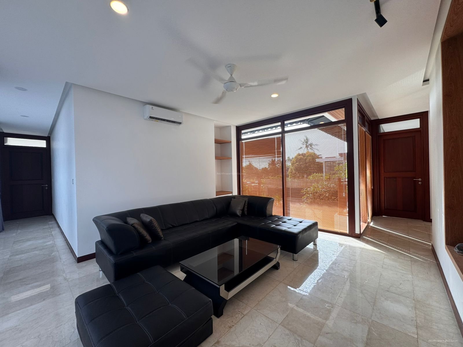 villa baru pererenann