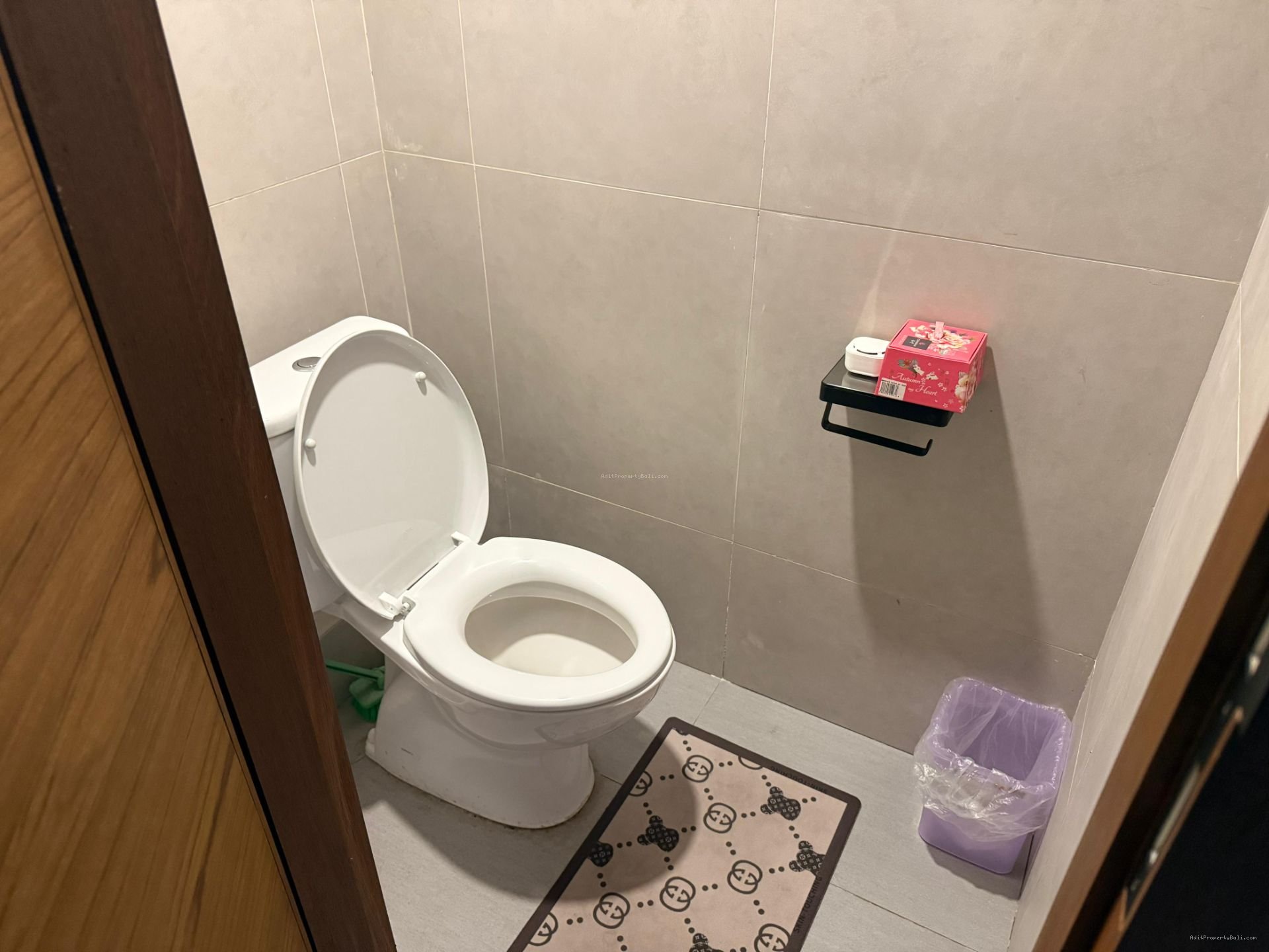 rumah peguyangan kaja