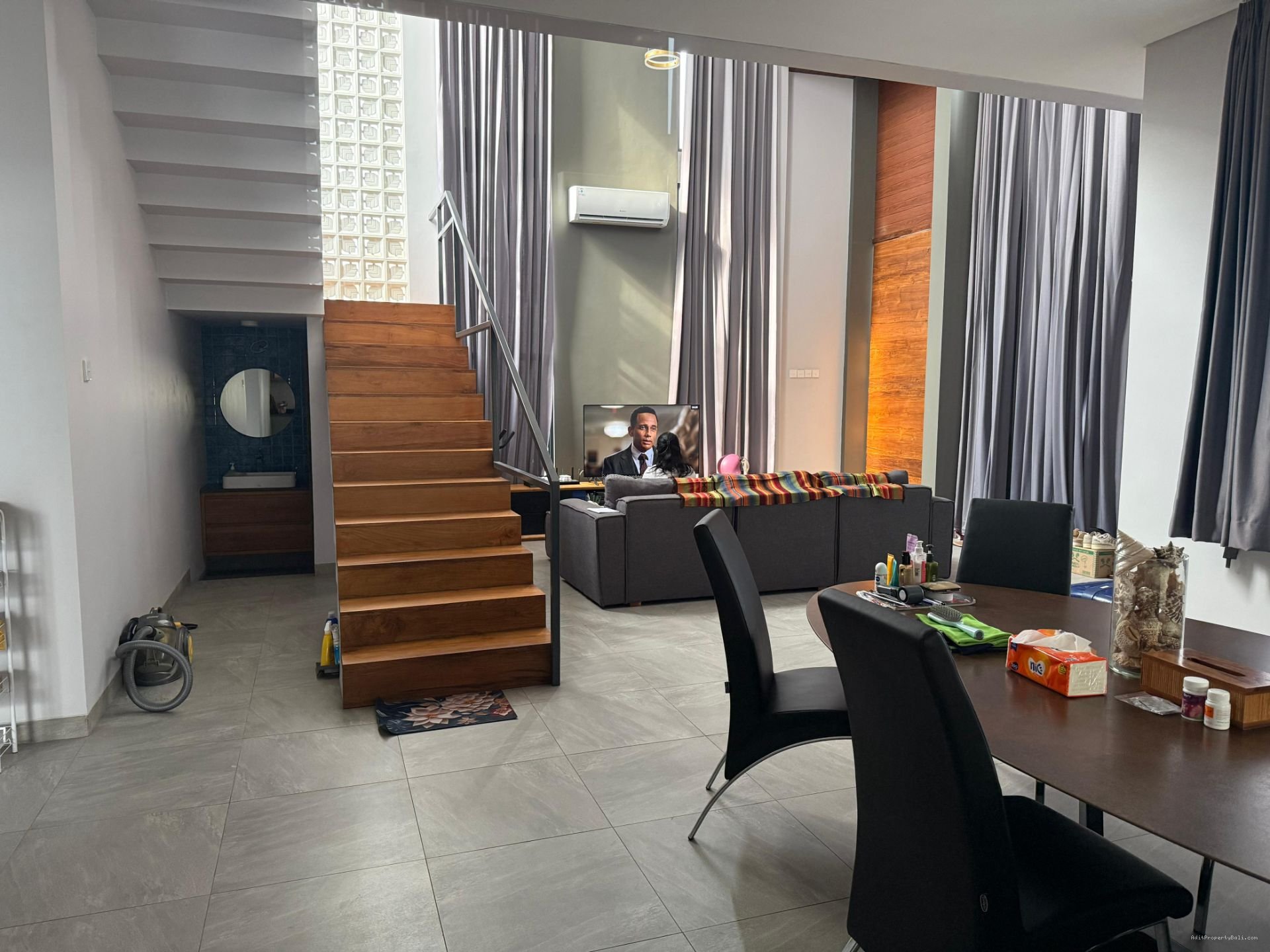 rumah peguyangan kaja