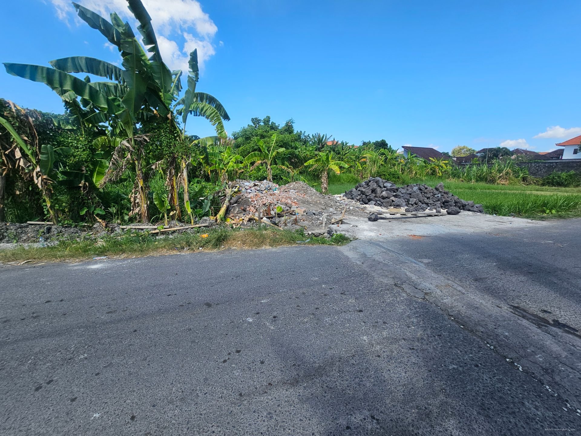 tanah sewa dewi sri