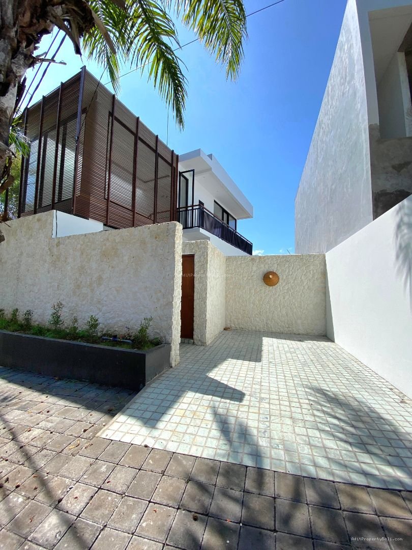 villa dharmawangsa