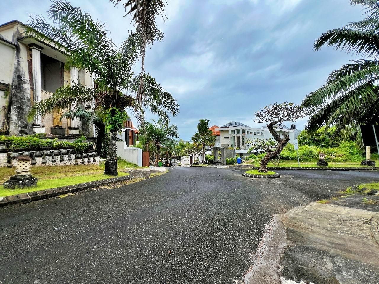 tanah nusa dua A