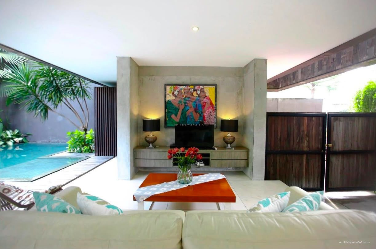 villa luxury brawaa