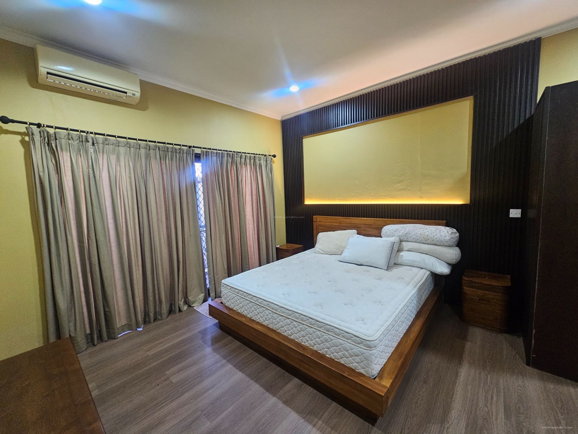 rumah renon dpsr