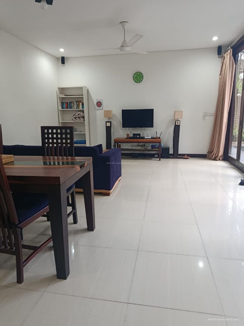 villa tibubeneng cg